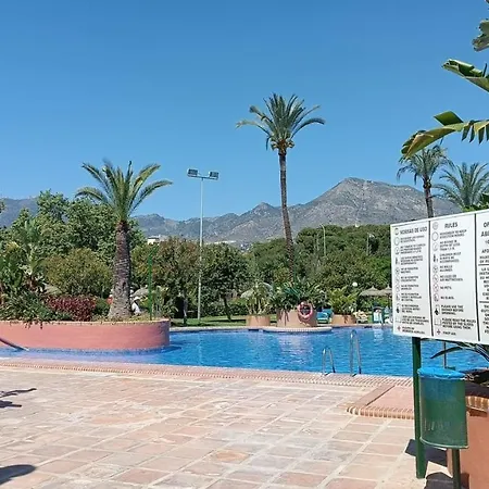 Apartment Benal Vista Al Mar, Piscina Templada *
